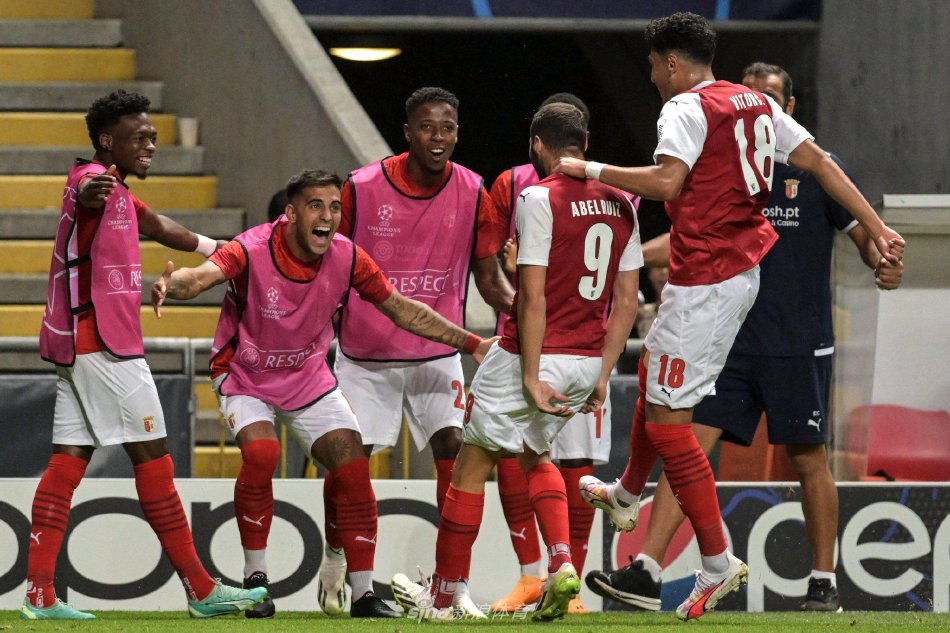 可以发现即 可以发现即