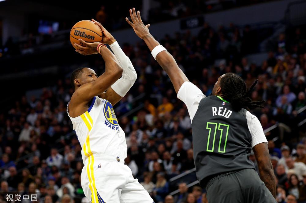 举步维艰 举步维艰