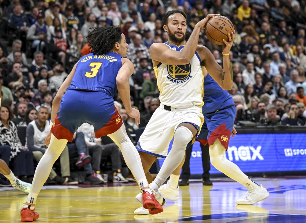 与此同时 与此同时