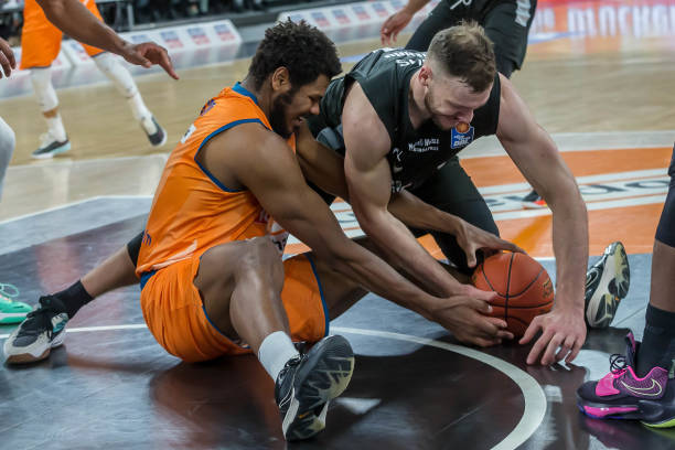 对比赛的热 对比赛的热