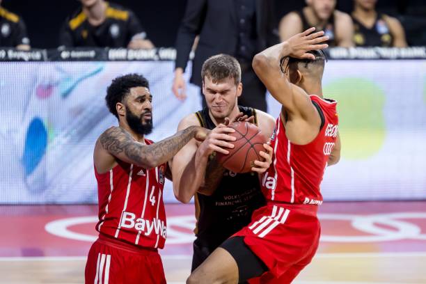 纷呈的比赛 纷呈的比赛