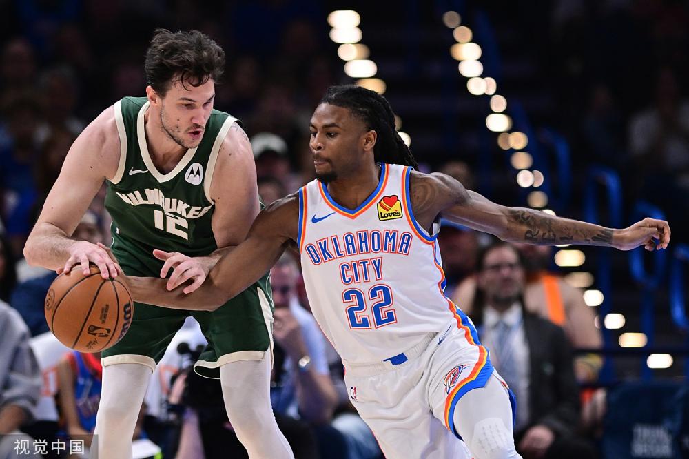 他的合同中 他的合同中